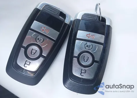 2022 Ford Bronco Black Diamond из США, поврежденный, VIN 1FMEE5DP8NLB74900